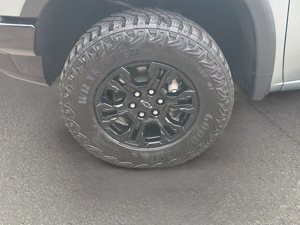 2023 Chevrolet Silverado 1500 4WD Crew Cab Short Bed ZR2