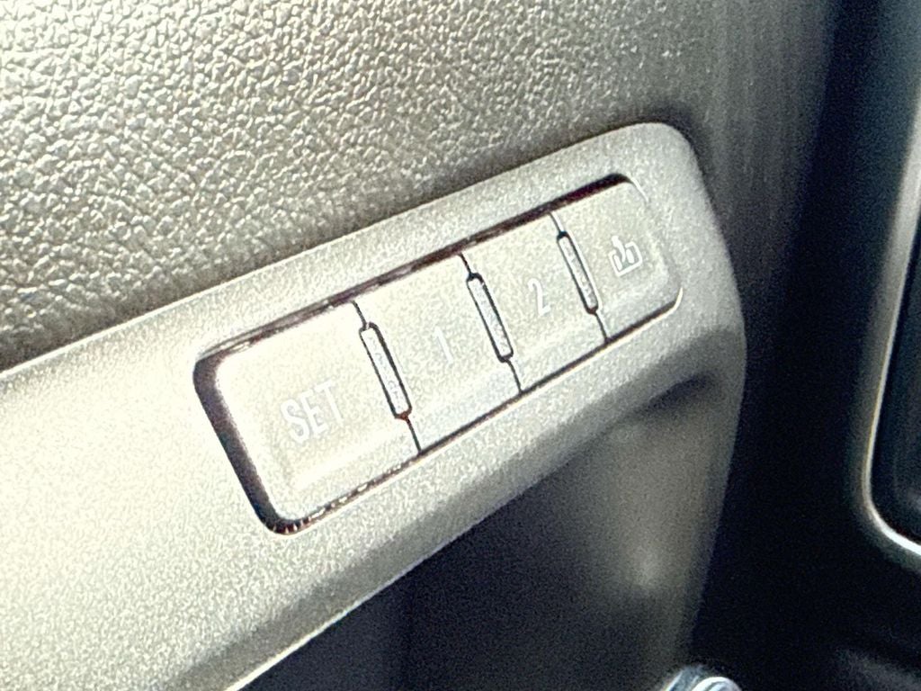 2018 Chevrolet Silverado 1500 2LZ