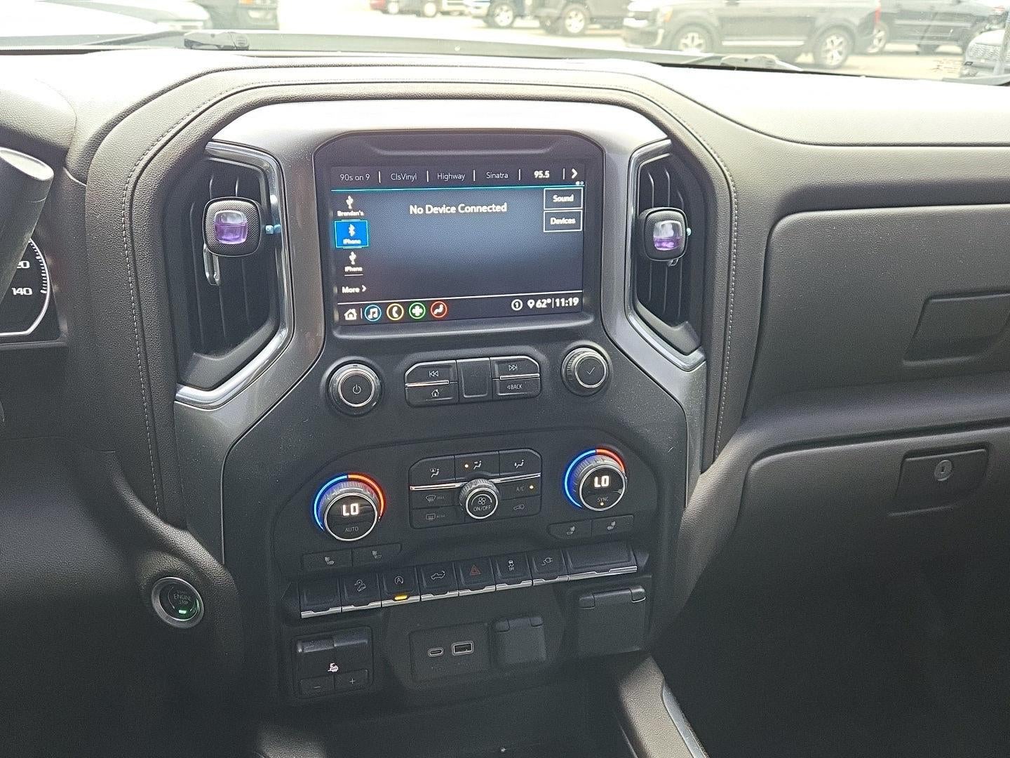 2020 Chevrolet Silverado 1500 4WD Crew Cab Short Bed RST