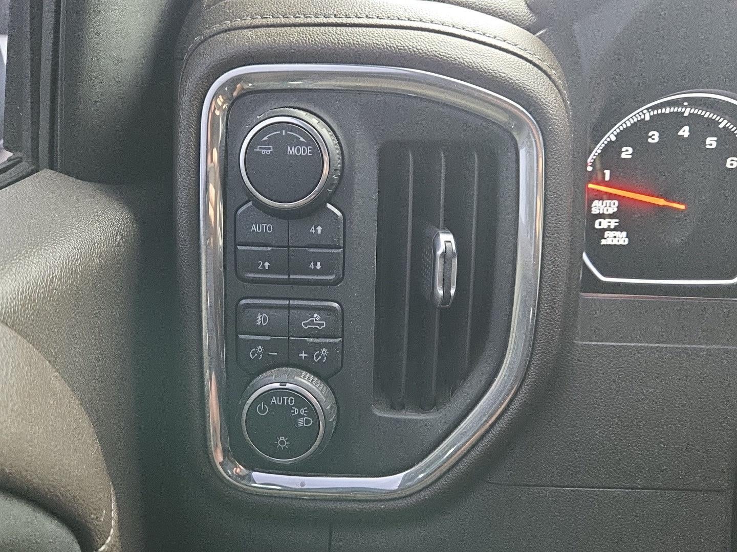 2020 Chevrolet Silverado 1500 4WD Crew Cab Short Bed RST