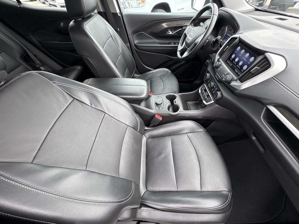 2024 GMC Terrain AWD SLT