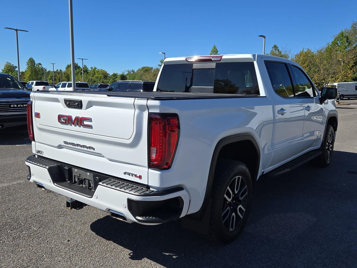 2022 GMC Sierra 1500 AT4