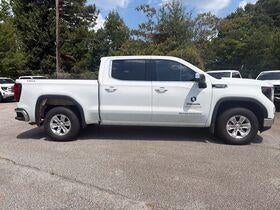 2023 GMC Sierra 1500 4WD Crew Cab Short Box SLE