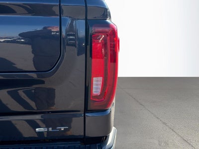 2022 GMC Sierra 1500 4WD Crew Cab Short Box SLT