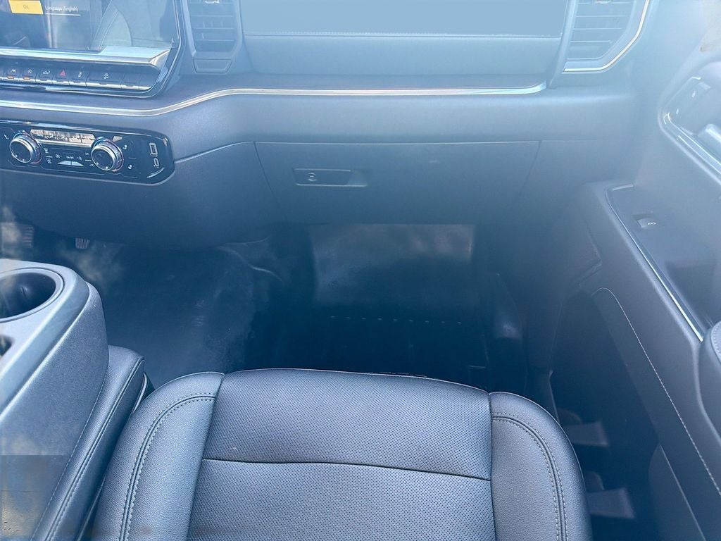 2022 GMC Sierra 1500 4WD Crew Cab Short Box SLT