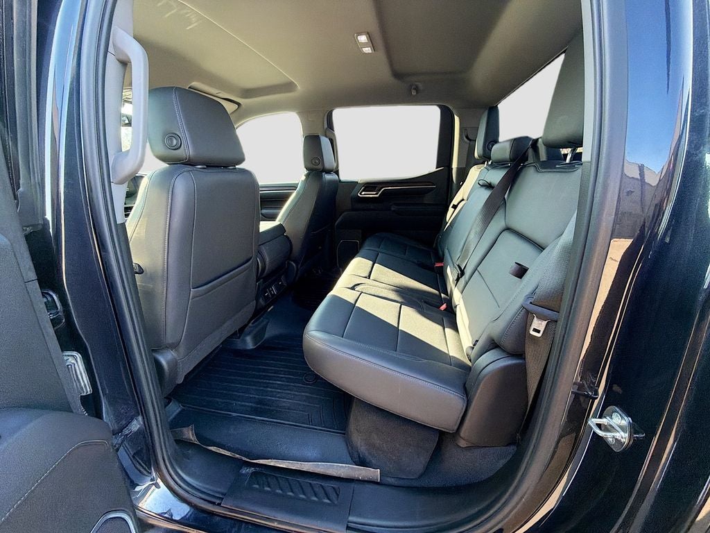 2022 GMC Sierra 1500 4WD Crew Cab Short Box SLT