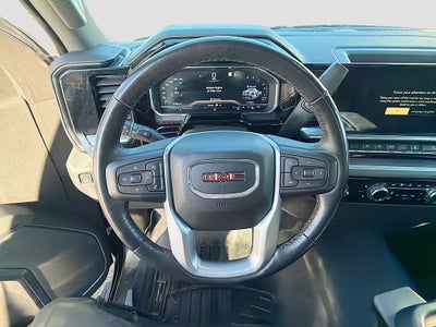 2022 GMC Sierra 1500 4WD Crew Cab Short Box SLT