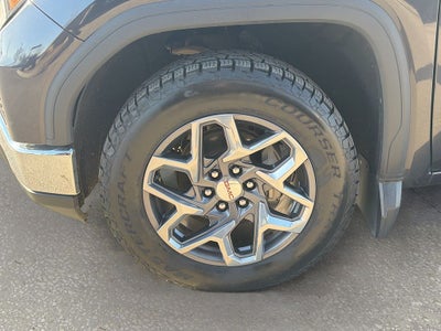 2022 GMC Sierra 1500 4WD Crew Cab Short Box SLT