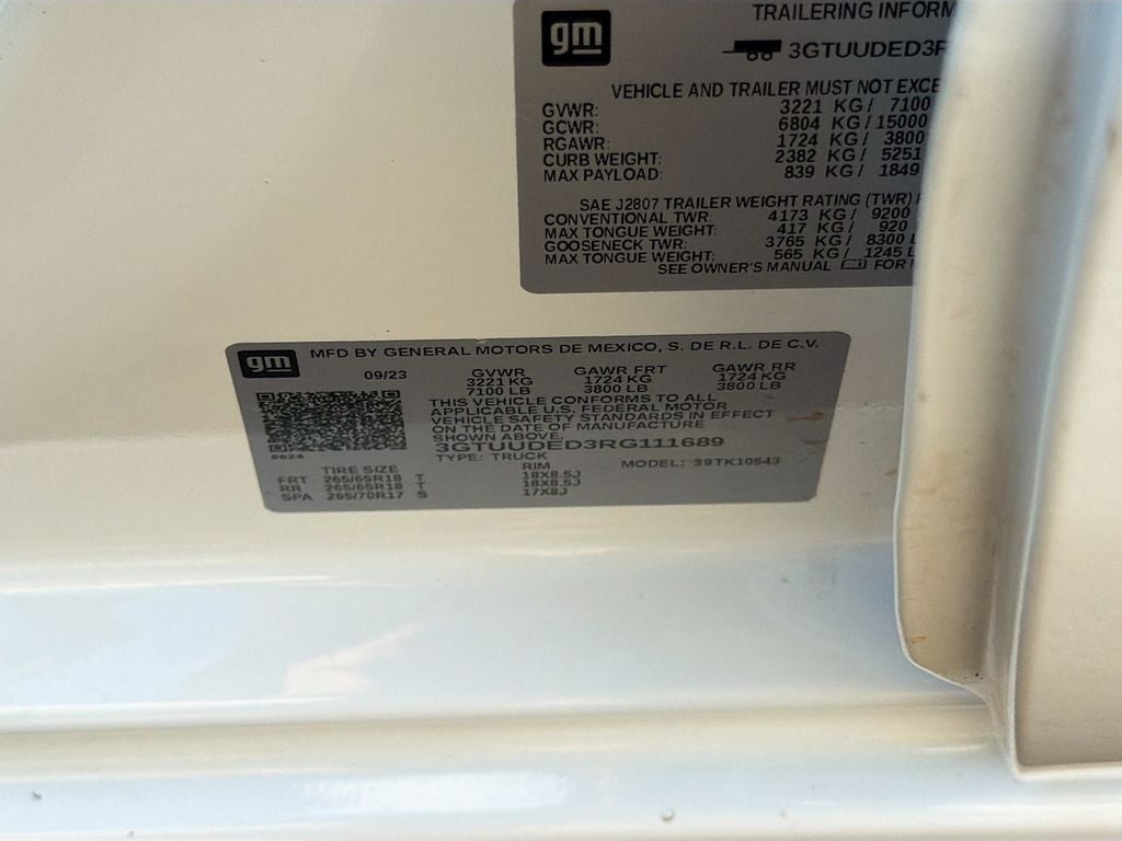 2024 GMC Sierra 1500 4WD Crew Cab Short Box SLT