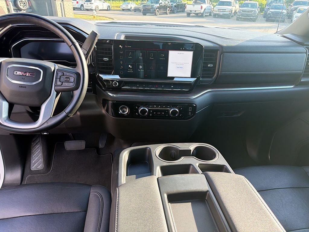 2024 GMC Sierra 1500 4WD Crew Cab Short Box SLT
