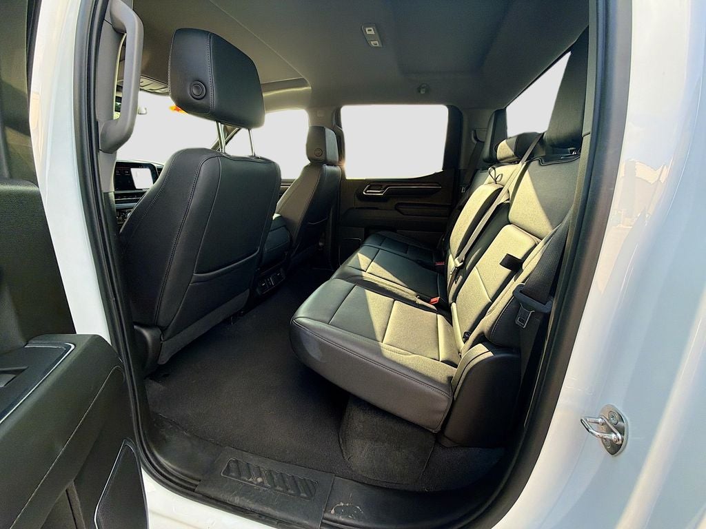 2024 GMC Sierra 1500 4WD Crew Cab Short Box SLT