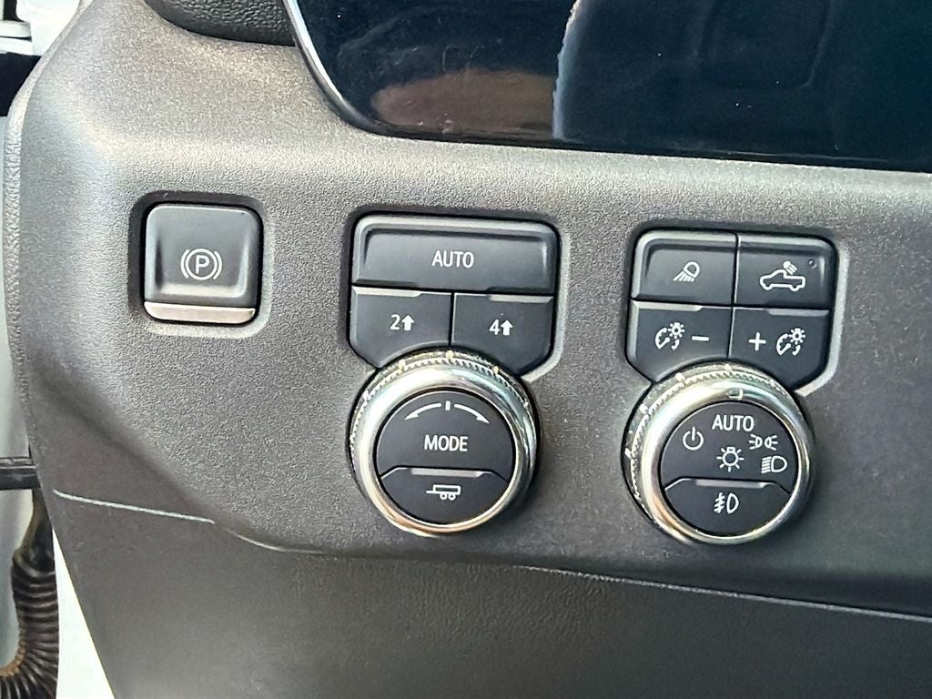 2024 GMC Sierra 1500 4WD Crew Cab Short Box SLT