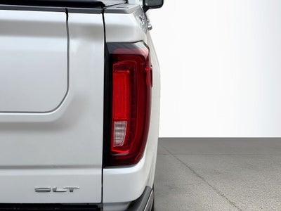 2023 GMC Sierra 1500 4WD Crew Cab Short Box SLT