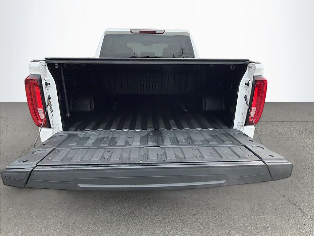 2023 GMC Sierra 1500 4WD Crew Cab Short Box SLT