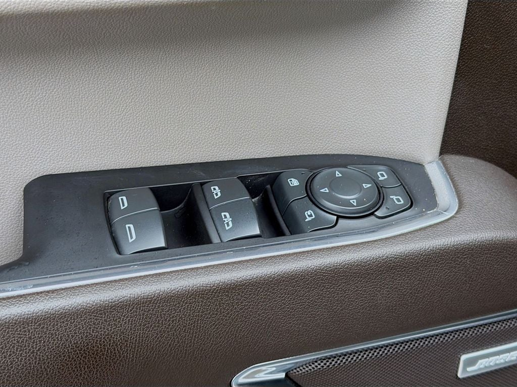 2023 GMC Sierra 1500 4WD Crew Cab Short Box SLT