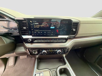 2023 GMC Sierra 1500 4WD Crew Cab Short Box SLT