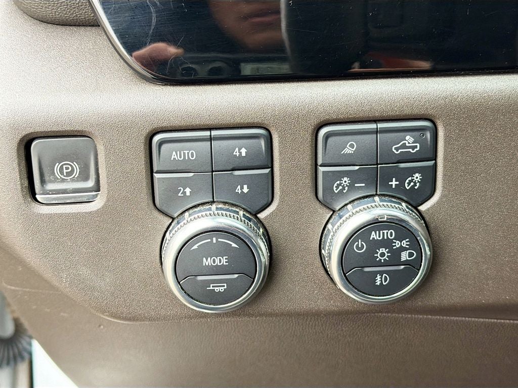 2023 GMC Sierra 1500 4WD Crew Cab Short Box SLT