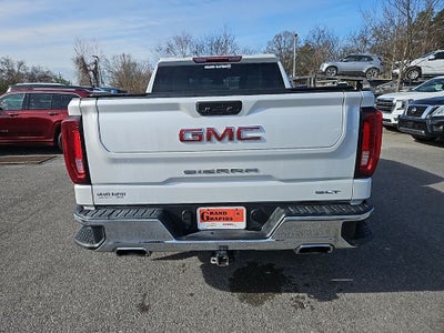 2023 GMC Sierra 1500 4WD Crew Cab Short Box SLT