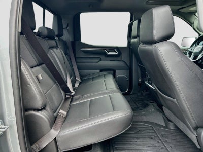 2023 GMC Sierra 1500 4WD Crew Cab Short Box SLT