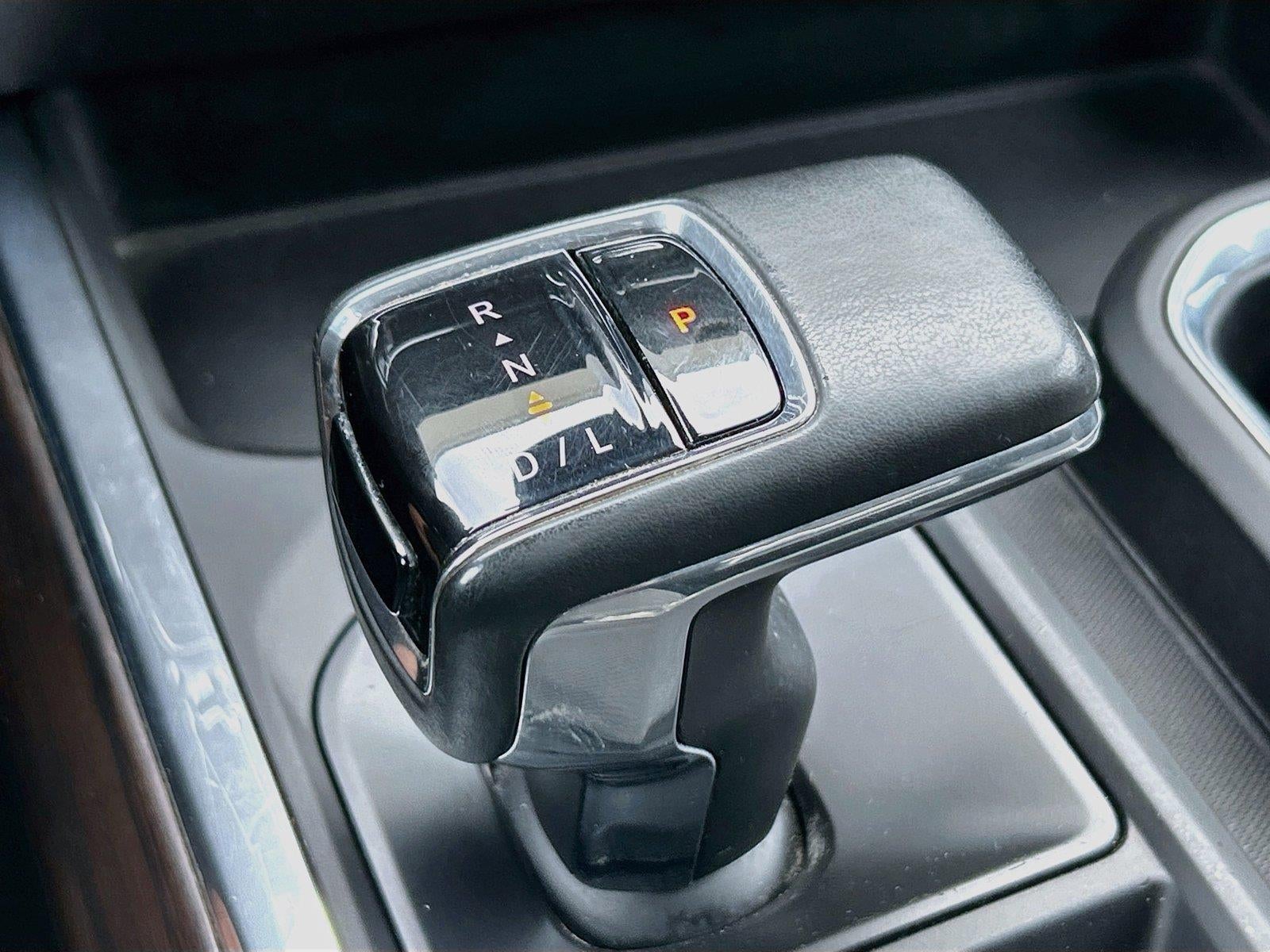 2023 GMC Sierra 1500 4WD Crew Cab Short Box SLT