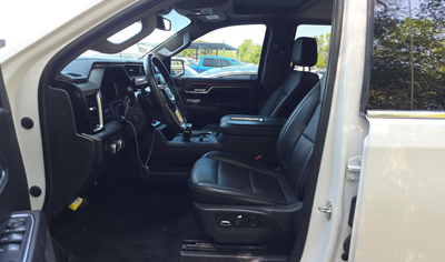 2022 GMC Sierra 1500 4WD Crew Cab Short Box Denali