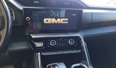 2022 GMC Sierra 1500 4WD Crew Cab Short Box Denali