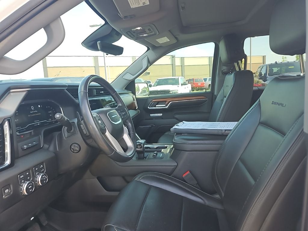 2022 GMC Sierra 1500 4WD Crew Cab Short Box Denali