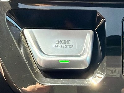 2022 GMC Sierra 1500 4WD Crew Cab Short Box Denali