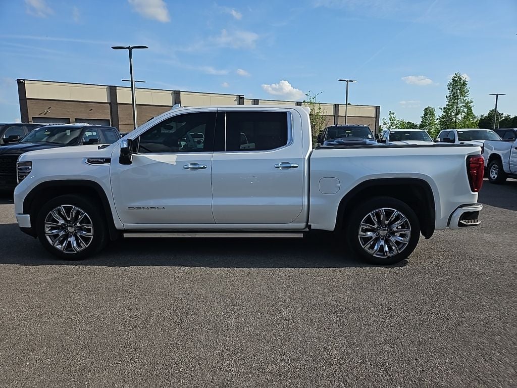 2022 GMC Sierra 1500 4WD Crew Cab Short Box Denali