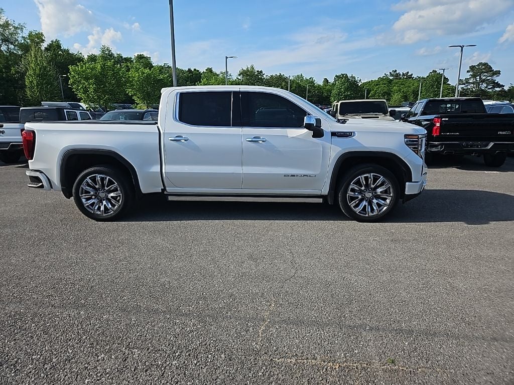 2022 GMC Sierra 1500 4WD Crew Cab Short Box Denali