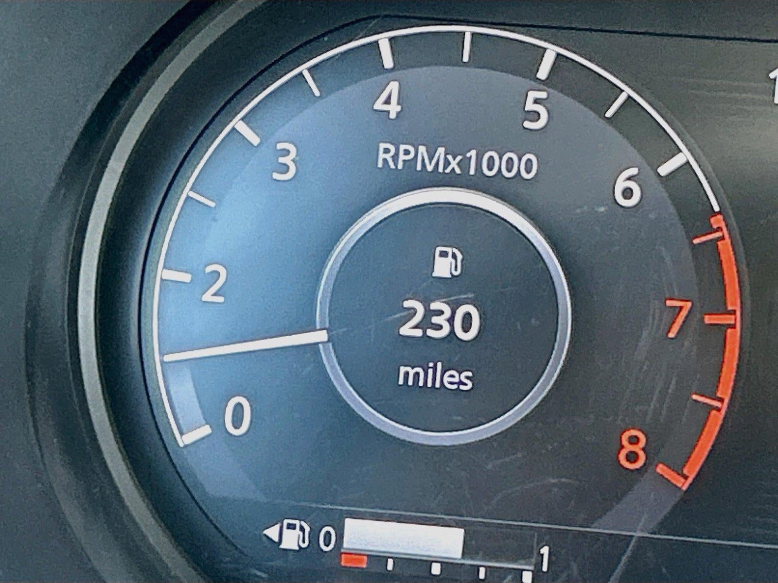 2024 Nissan Kicks SV Xtronic CVT