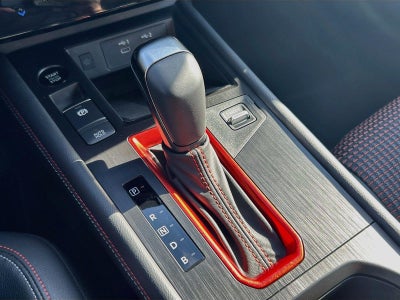 2025 Nissan Kicks SR Intelligent AWD