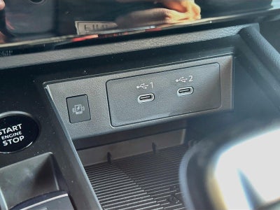 2025 Nissan Kicks SR Intelligent AWD
