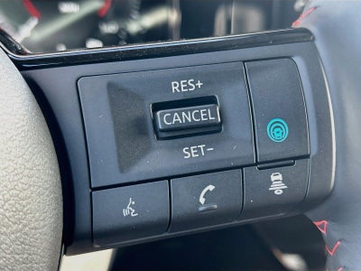 2025 Nissan Kicks SR Intelligent AWD
