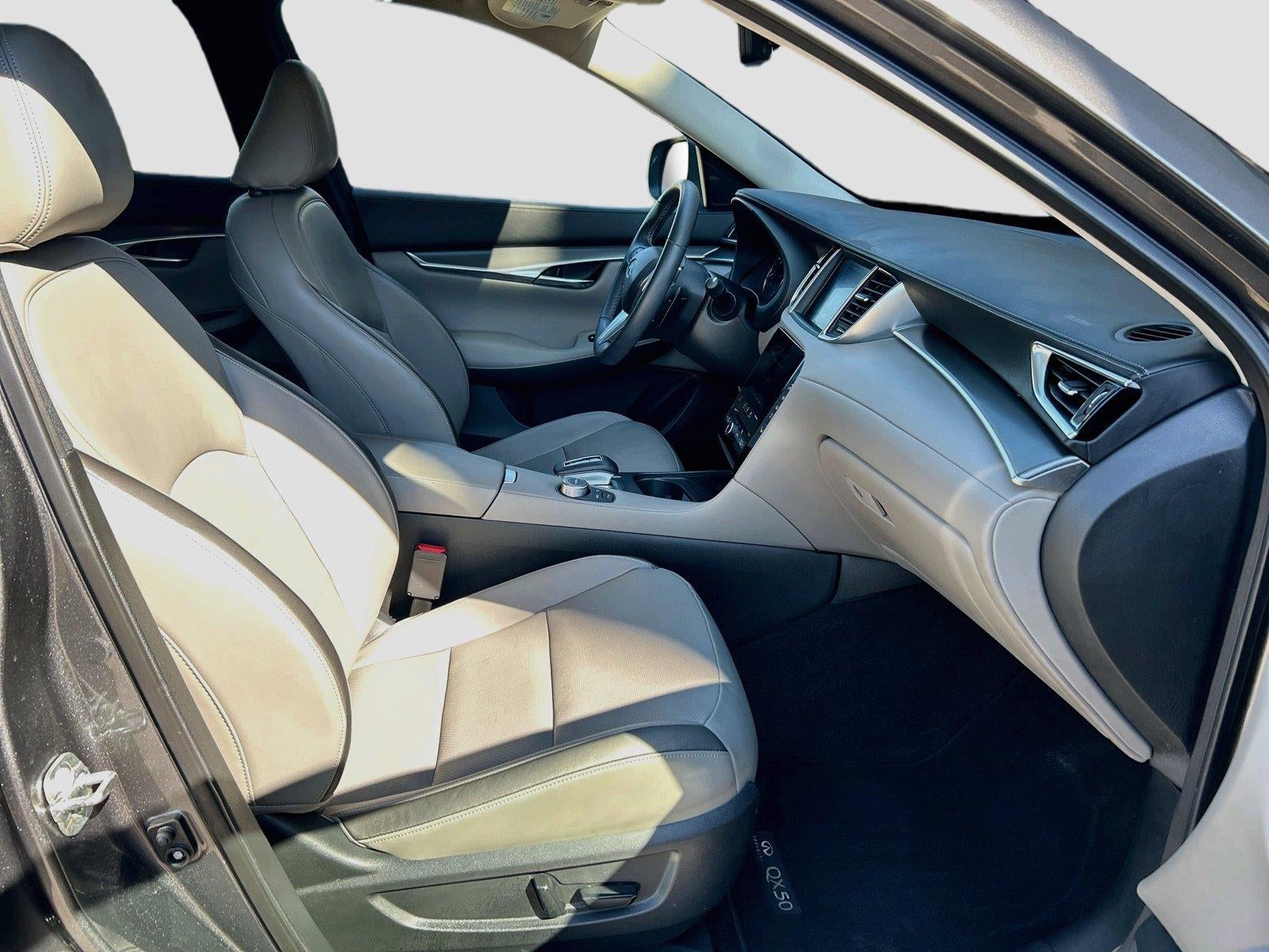 2023 INFINITI QX50 LUXE AWD