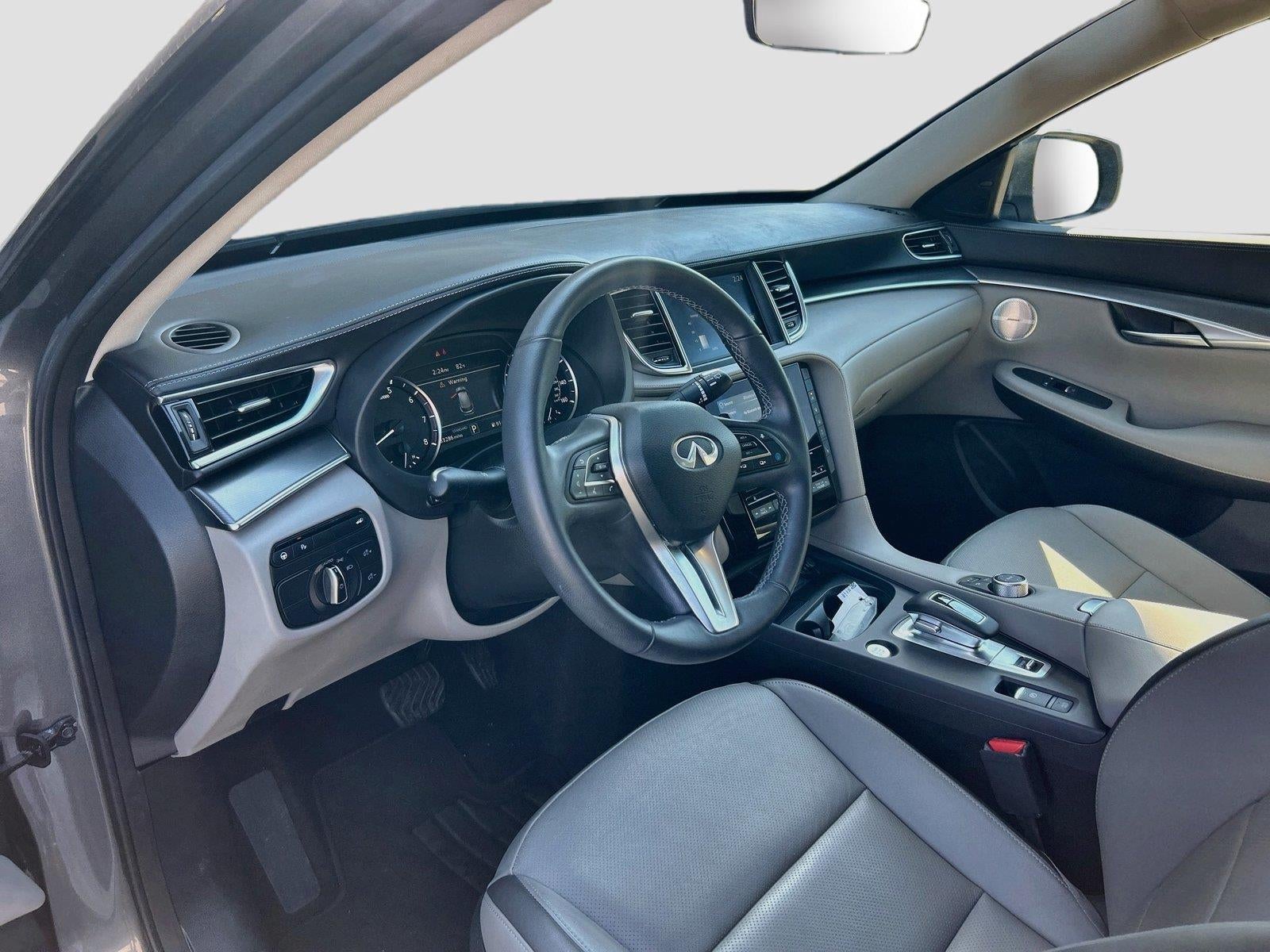2023 INFINITI QX50 LUXE AWD