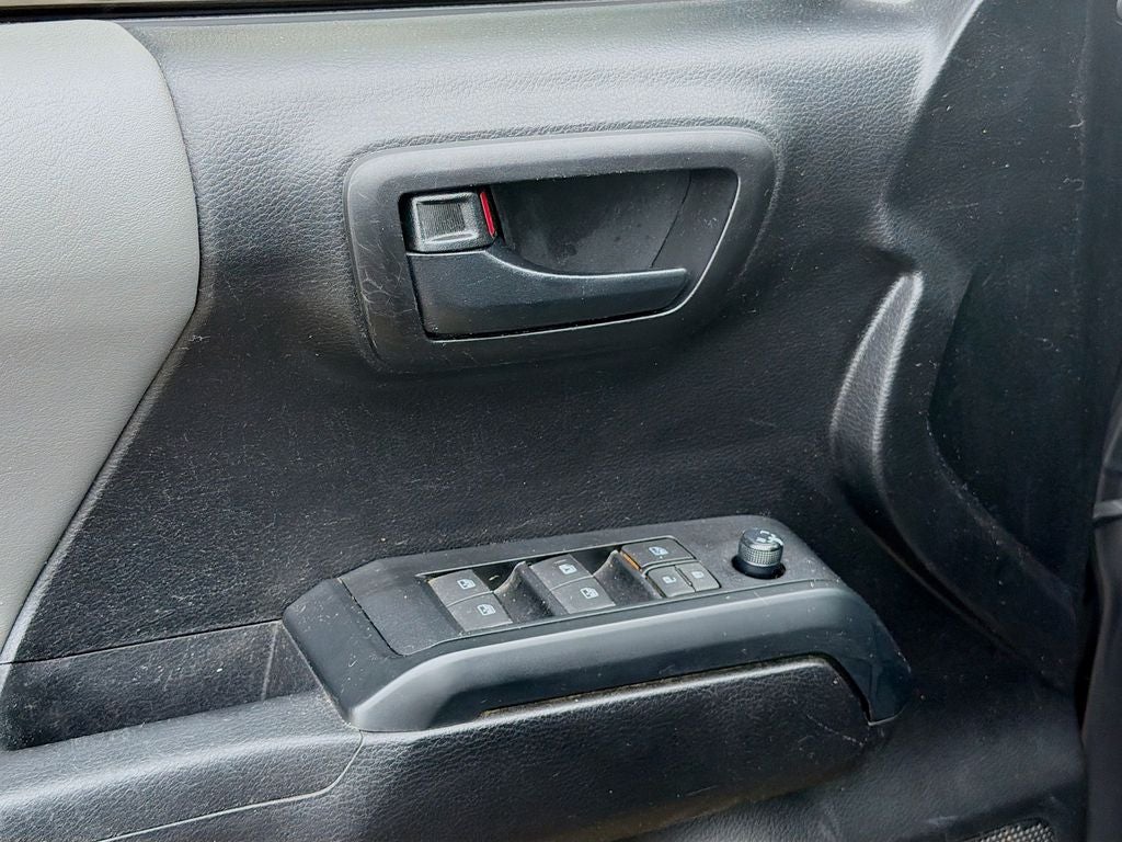 2021 Toyota Tacoma SR V6
