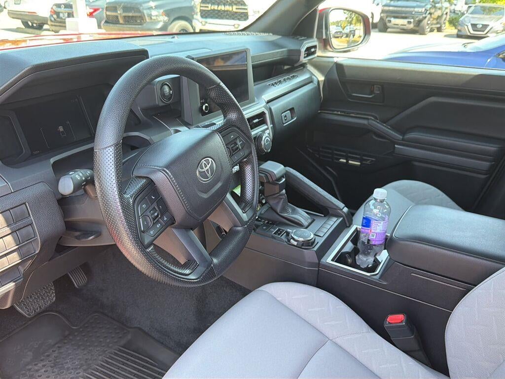 2025 Toyota Tacoma SR5