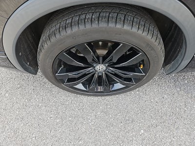 2020 Volkswagen Tiguan 2.0T SE R-Line Black