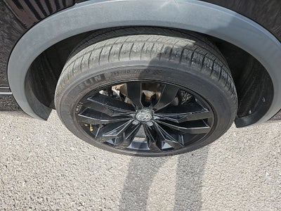 2020 Volkswagen Tiguan 2.0T SE R-Line Black