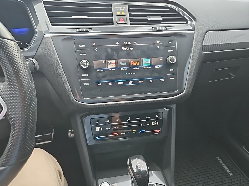 2022 Volkswagen Tiguan 2.0T SE R-Line Black