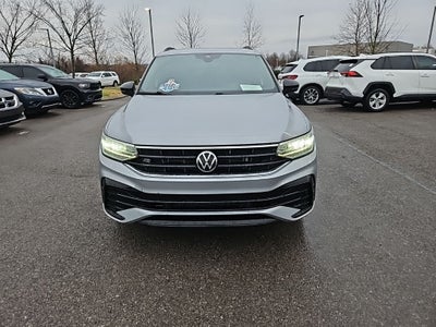 2022 Volkswagen Tiguan 2.0T SE R-Line Black