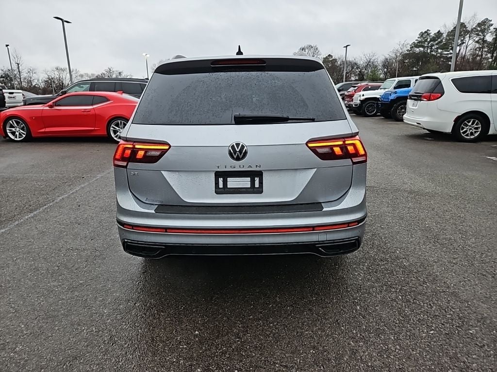 2022 Volkswagen Tiguan 2.0T SE R-Line Black