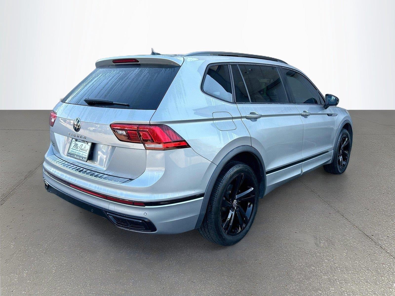 2023 Volkswagen Tiguan 2.0T SE R-Line Black