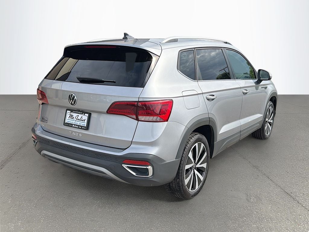2024 Volkswagen Taos 1.5T SE