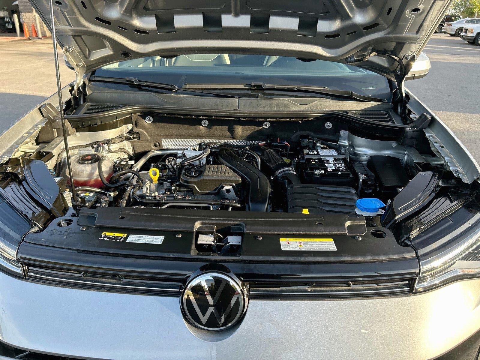 2025 Volkswagen Taos 1.5T SE