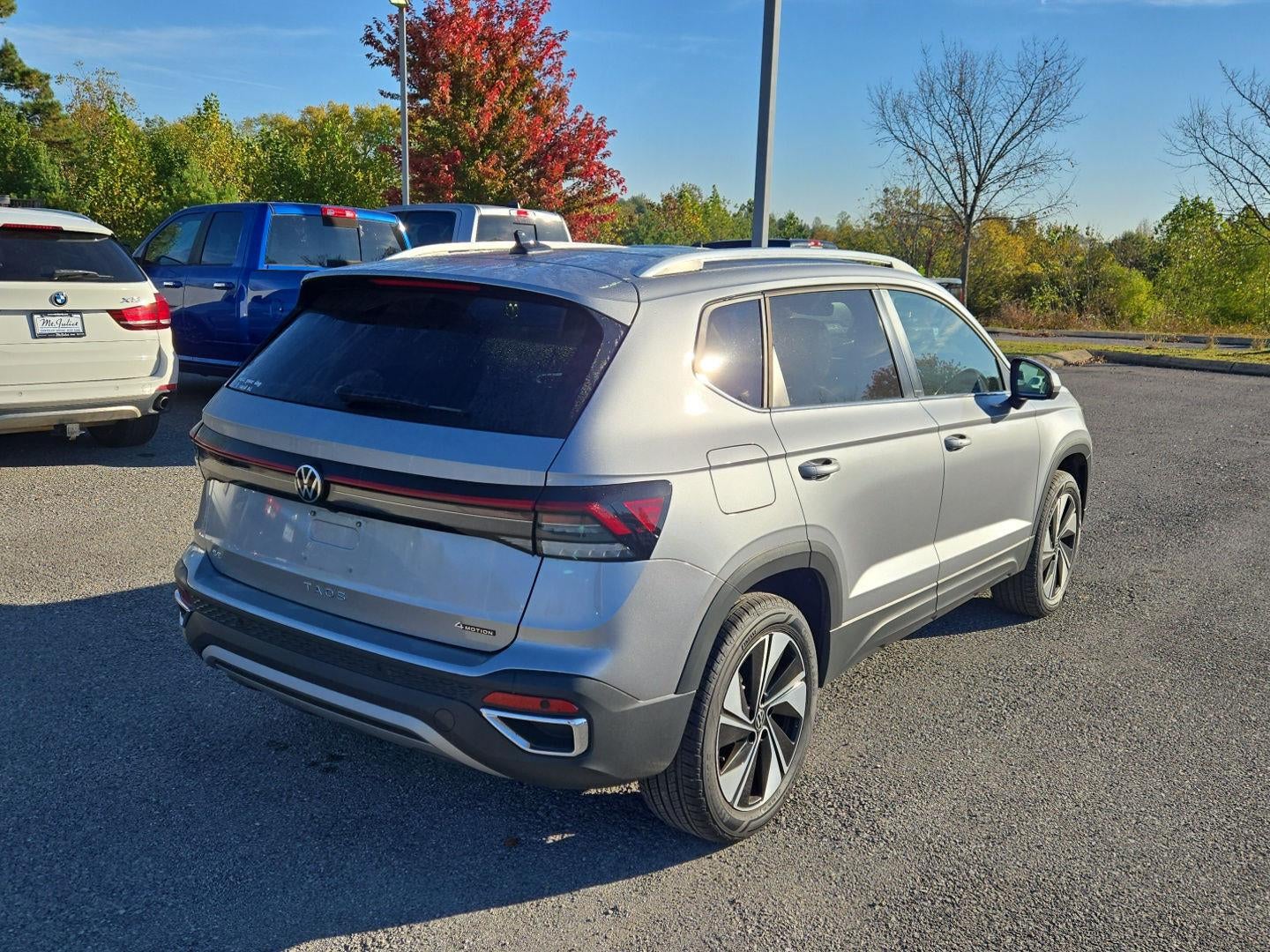 2025 Volkswagen Taos SE