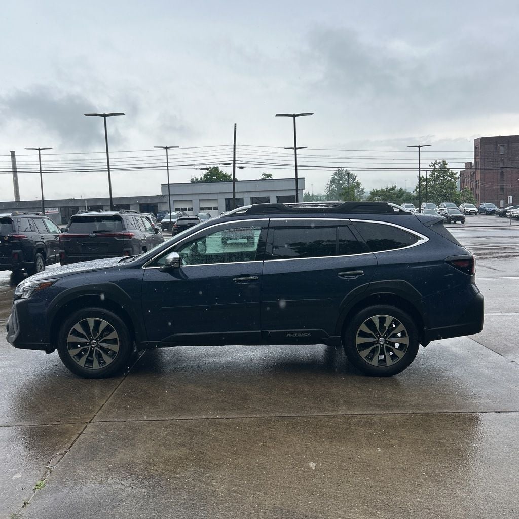 2025 Subaru Outback Touring XT
