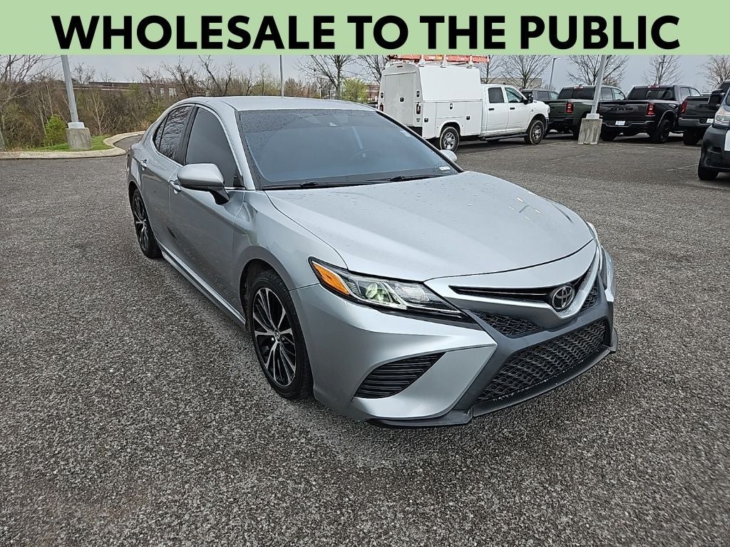 2019 Toyota Camry SE