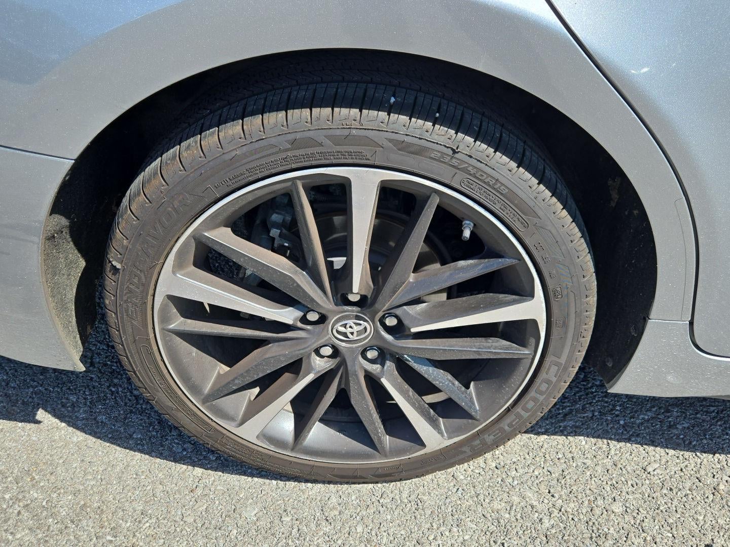 2019 Toyota Camry XSE